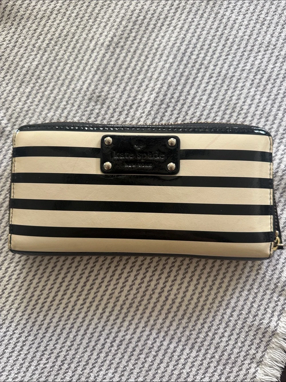 kate spade Black and White Striped Patent Zip Wallet